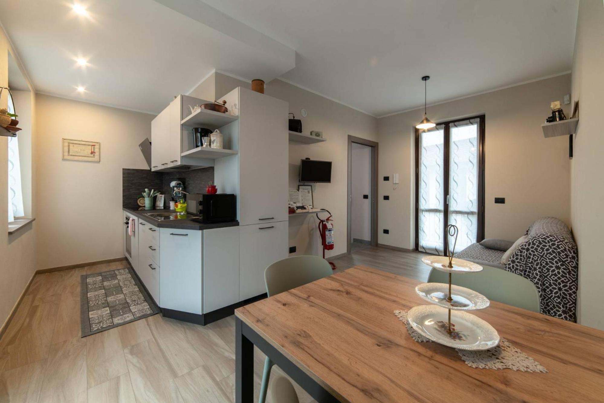 Casa Rubbo - Appartamento In Collina 'Monviso' Alba  Esterno foto