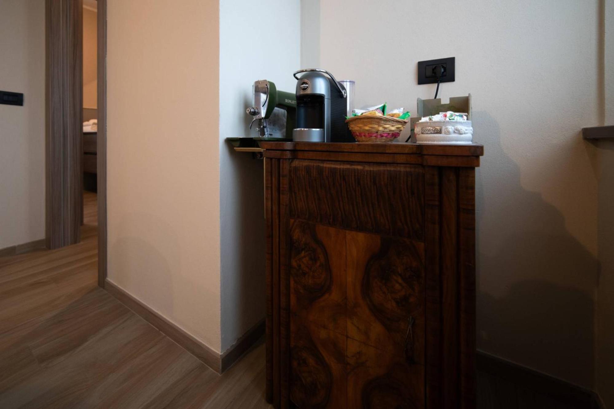 Casa Rubbo - Appartamento In Collina 'Monviso' Alba  Esterno foto